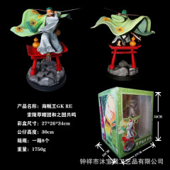 アニメ周辺ワンピースゾロ三刀流着ゾロ和の国像モデル箱入りフィギュア