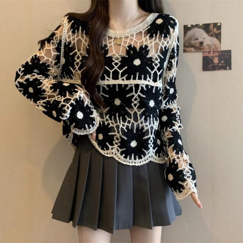 French Unique Crochet Hollow Knitted Sweater Women's 2024 Early Autumn New plus size chubby girl Slim Look Overshirt Top