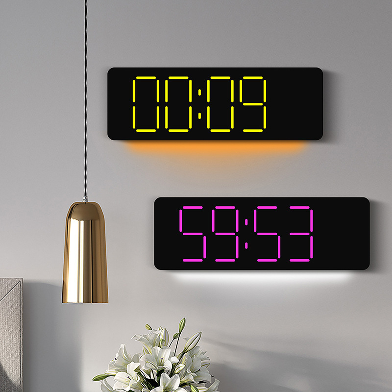 シンプルな RGB マジックカラー壁時計発光デジタル電子時計リビングルームハイエンド壁掛け電子時計多機能 6678R|undefined