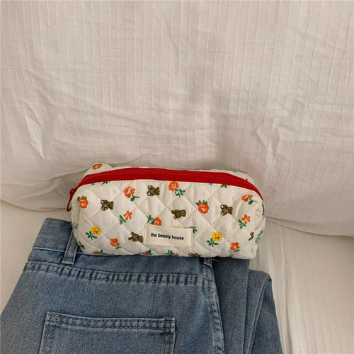 Homemade Cartoon Bear Flower Cosmetic Bag Large Capacity Portable Travel Toilet Bag Miscellaneous Storage Bag Three-piece Set