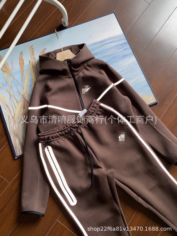 クロスボーダー共同ブランドの男性と女性の春と秋のフック反射ニットフード付きジッパーシャツスポーツカジュアルジャケットとスウェットパンツFZ0754|undefined