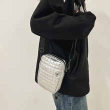 新款秋冬棉服小挎包女2024新款休闲手机包单肩包迷你运动手机包男