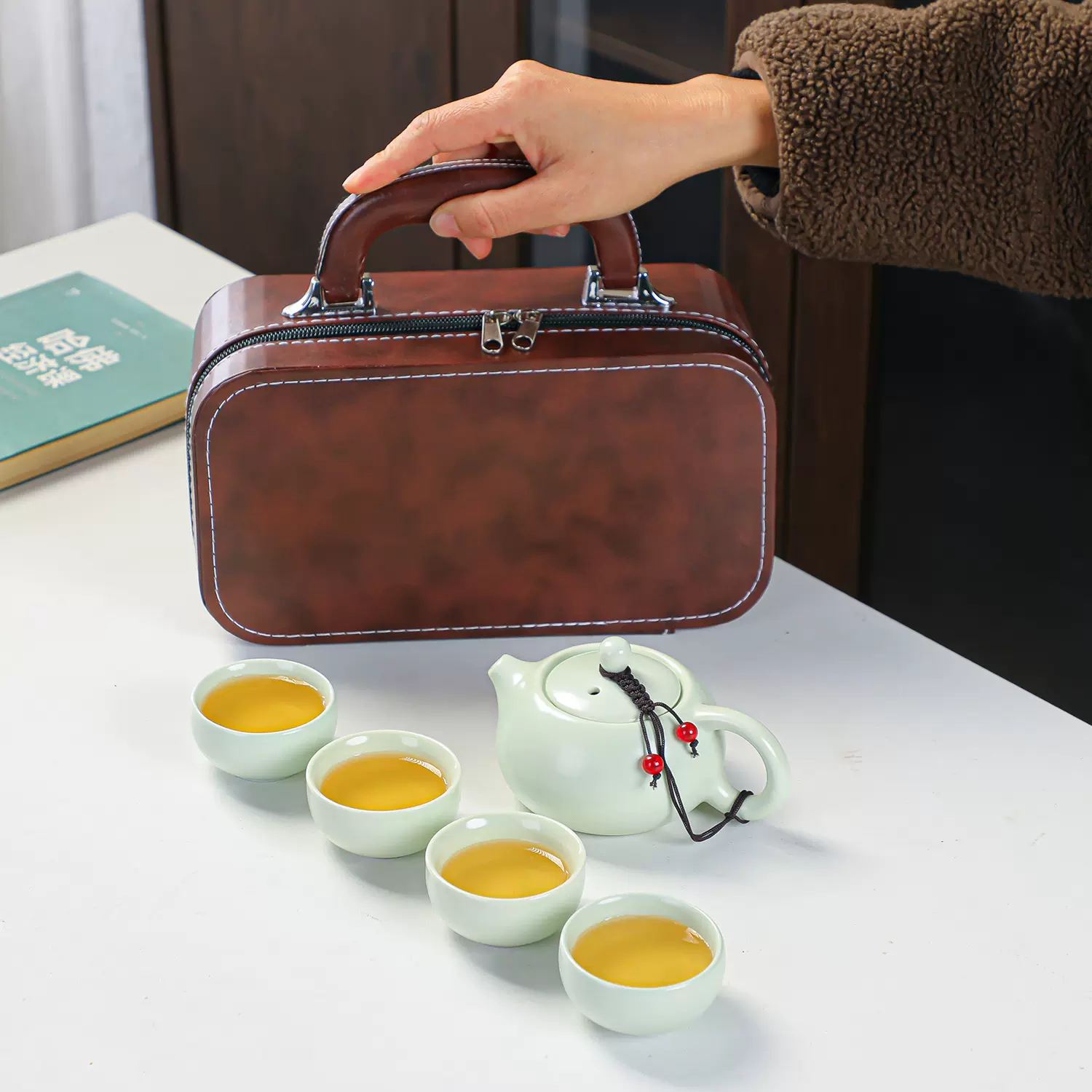 定窑便携式四杯旅行茶具套装商务伴手礼户外泡茶壶陶瓷茶具套装