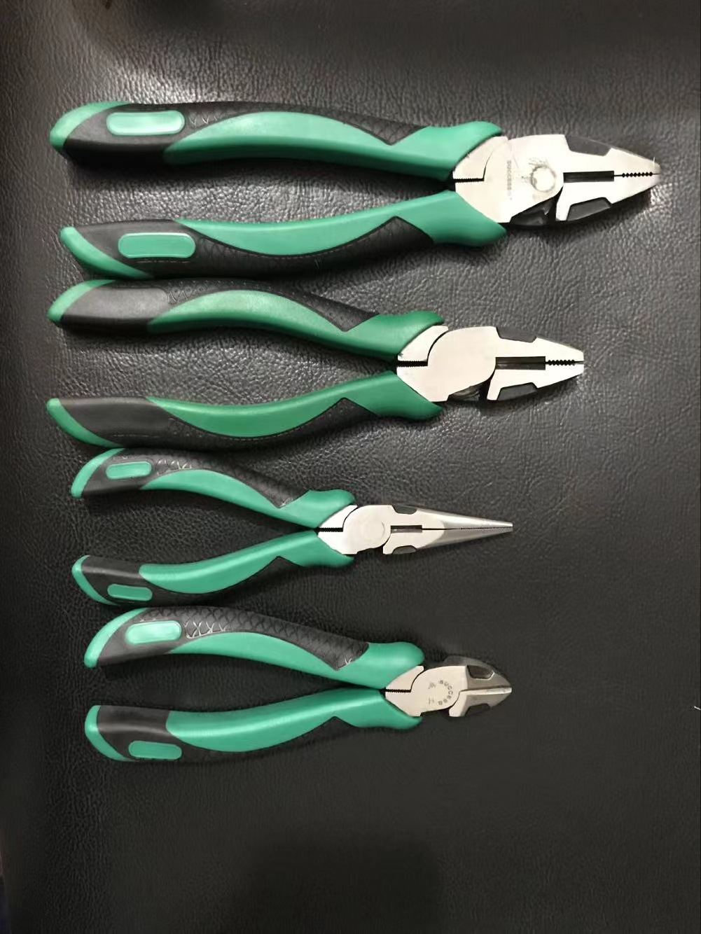 새로운 펜치 편심