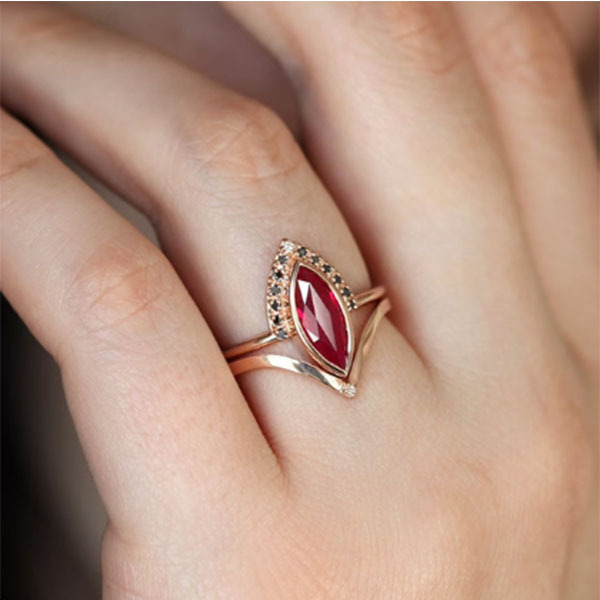 8g Weight Rhinestones Inlay Material Rings Classification 1 Piece Retro Water Droplets Crystal Plating Rhinestones Women's Rings