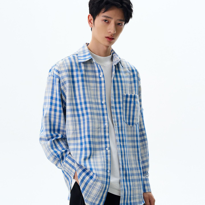Blue and White Contrasting Color Loose Casual Plaid Long-Sleeved Shirt for Couples, Lazy, Clean and Sunny Wear, Sun Protection Shirt