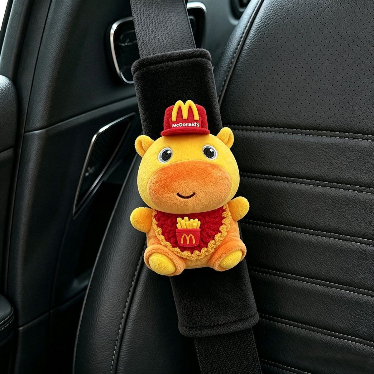 Capybara Lulu Car Seatbelt Shoulder Pads for Couples, Car Seatbelt Anti-Wear Covers, Interior Decorations