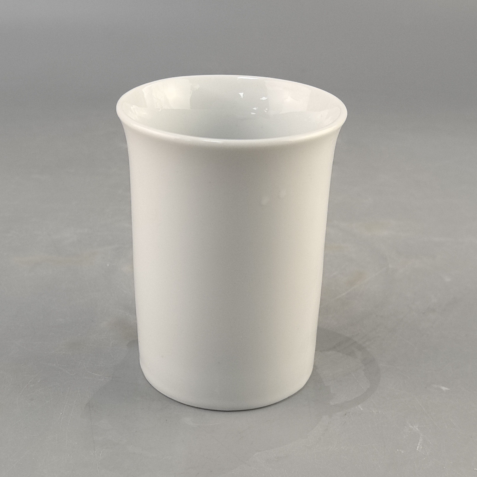 Taza de cerámica blanca pura de bricolaje Se puede fijar el logotipo Taza de café para el hogar de la oficina Taza de color del festival creativo publicitario