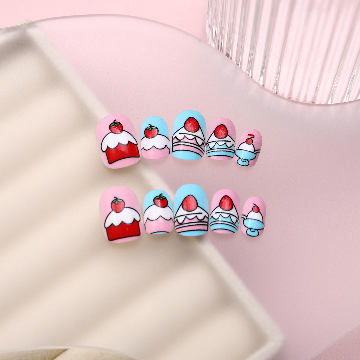 Uña de niños lindos, pastel de color rosa, uñas de niños, uñas falsas de alto nivel