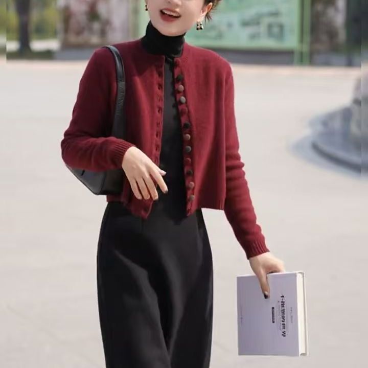 高级感洋气设计感针织开衫秋冬季新款显瘦简约毛衣女|undefined