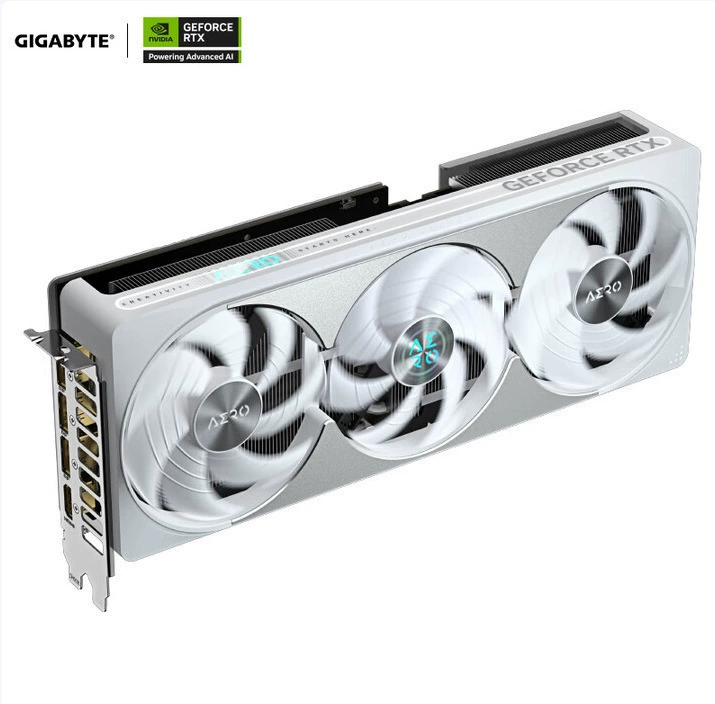 Подходящие для видеокарты Gigabyte 5080 Snow Eagle GeForce RTX 5080 16G для киберспортивной игры