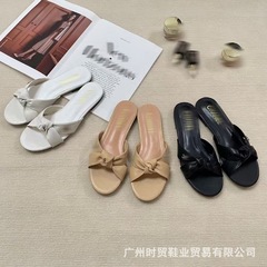 2025 夏の新しいファッション、快適で多用途のリボンデイリーカジュアル気質レディスタイルホリデーフラットスリッパ
