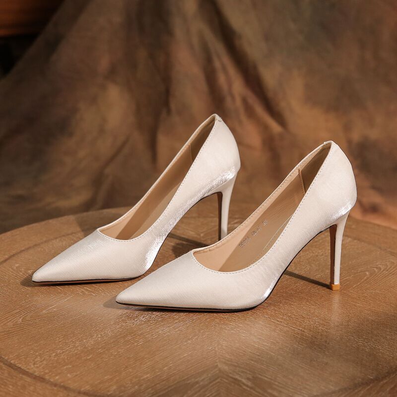 9000A luxury stiletto heel pointed high heel shoes solid color simple all-match commuter daily professional temperament Noble