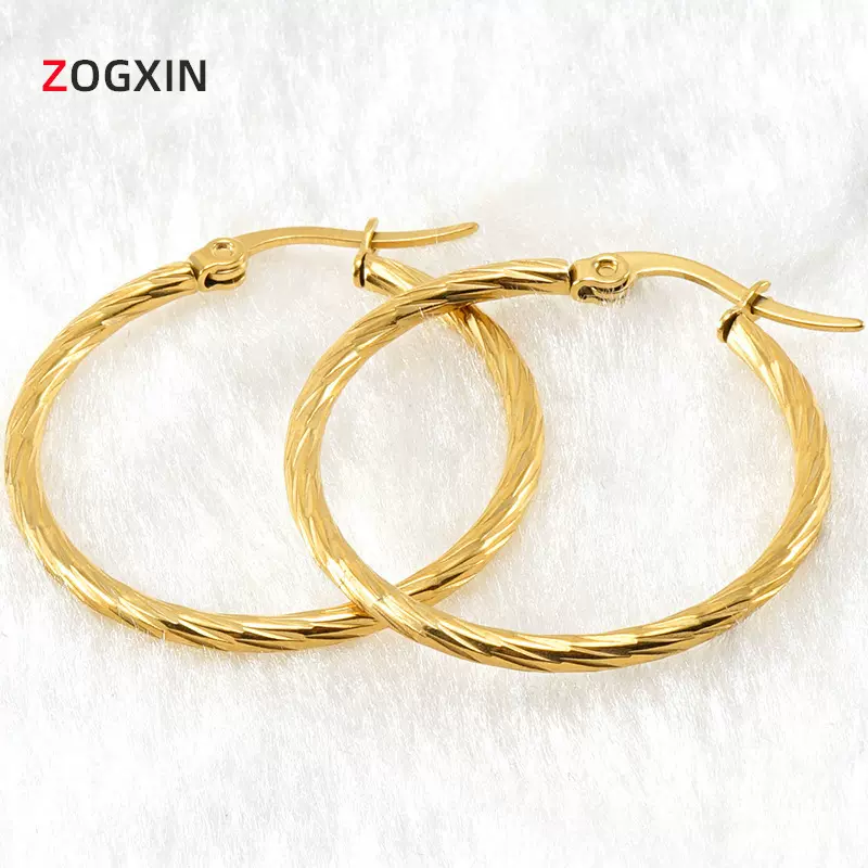 欧美小众设计18K不锈钢耳环女简约夏天百搭圆形钛钢镀金耳圈耳饰