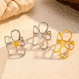 项链;耳环;戒指