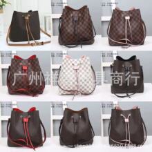 �¿�Ůʿ�μ����yӡ��ˮͰ�����Sֱ���鎧ُ���������Ůʿ����