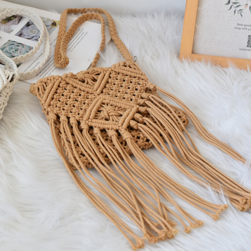 Summer South Korea Tassel Crossbody Straw Woven Bag Korean Retro Shoulder Cotton Woven Bag Sweet Fresh Flip Bag
