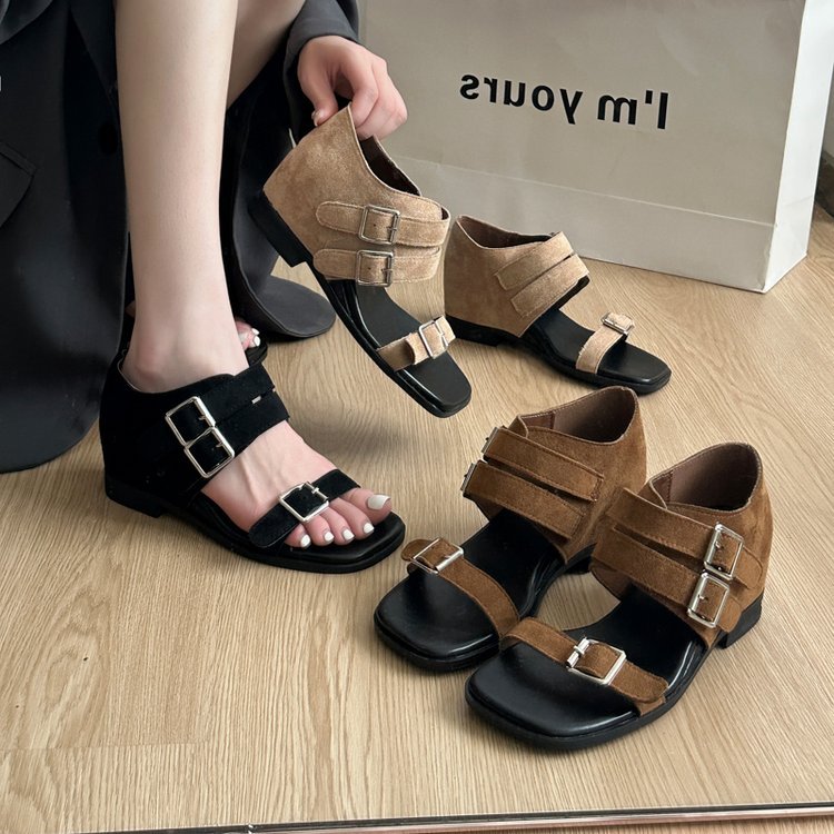 Khaki summer boots