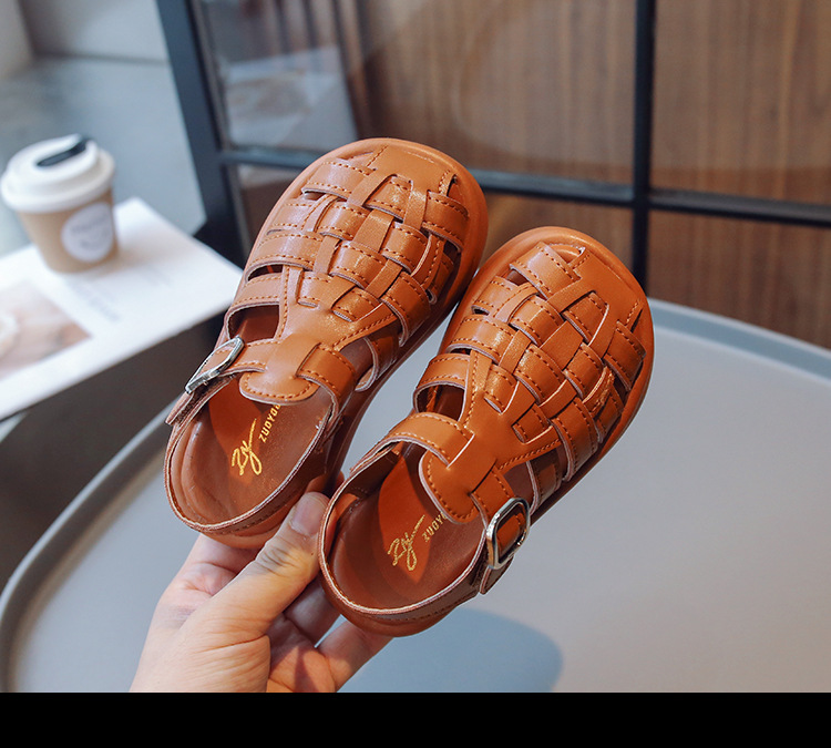 2023 Nuovi sandali estivi per ragazzi e ragazze Edizione coreana Scarpe da spiaggia per studenti traspiranti per bambini in gomma_voghion.com