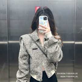 香港小众设计感短款小香风外套女2025新款宽松高级感夹克上衣春秋