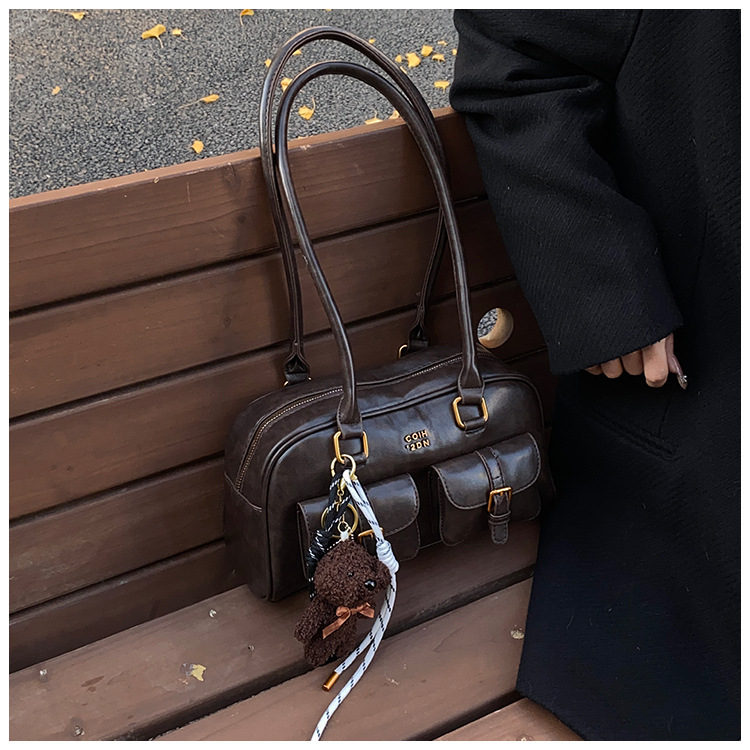 Fashionable and casual underarm bag for women, new autumn/Winter 2025, trendy and versatile, multi-pocket single-shoulder bag, high-end handbag undefined