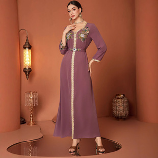 Zf4030 Spinach Root Color Middle Eastern Muslim Fashion Elegant New Embroidered Musilin Robe