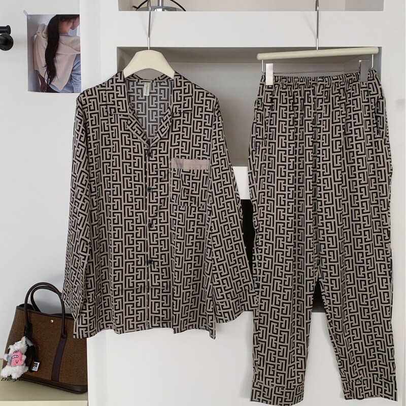 Summer Thin Ice Silk Pajamas Men's Long Sleeve Trousers plus size Printed Cardigan Light Luxury Outwear Home Clothes suit Wholesale