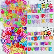 马克龙色塑料镂空26个英文字母串珠 diy卡通饰品配件串珠扁平孔珠