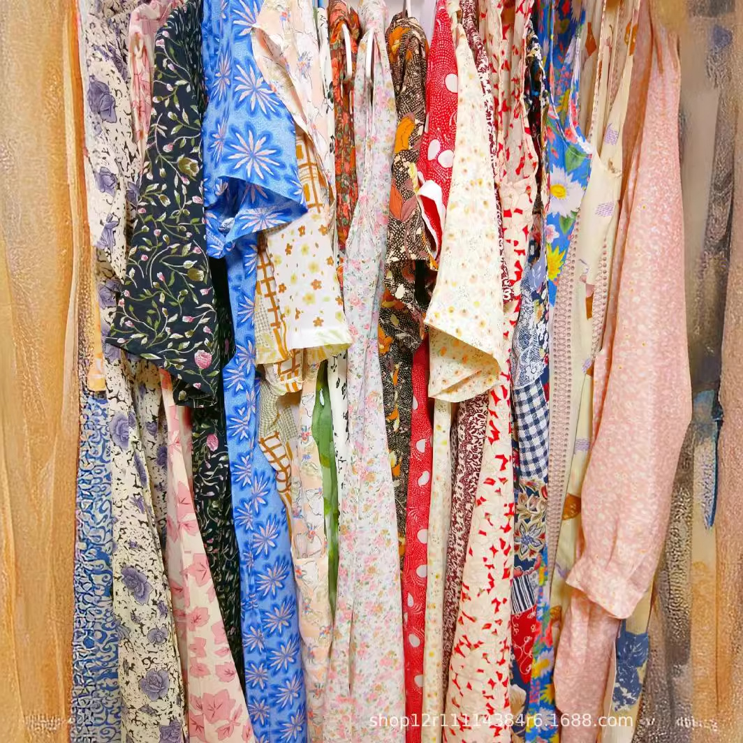 日本古着vintage连衣裙碎花娃娃领长裙外贸原单孤品女装批发货源