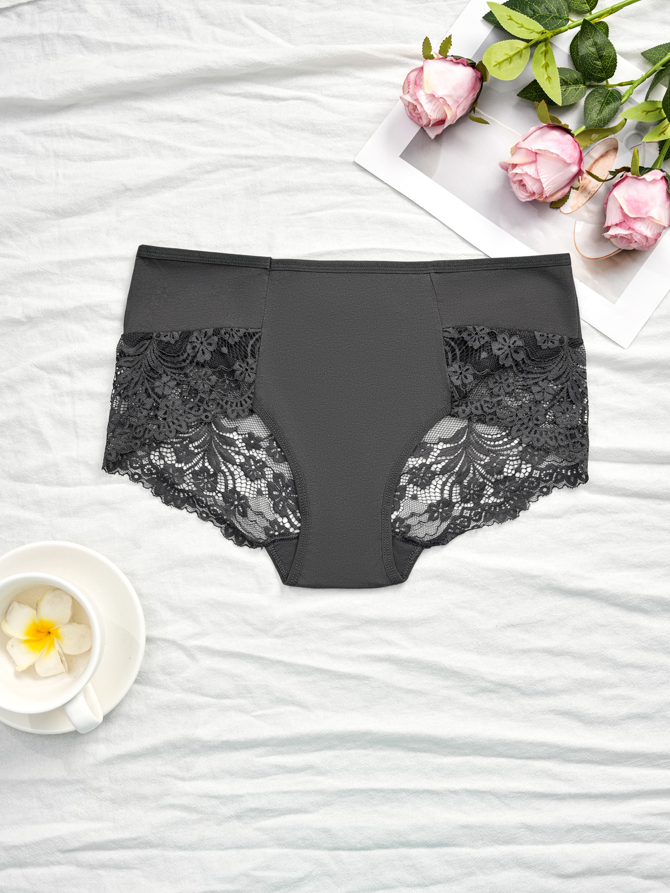 Encaje sexy talla grande ropa interior para mujer bolso cadera cintura alta entrepierna de algodón puro hueco transparente gordo MM calzoncillos estilo explosivo transfronterizo