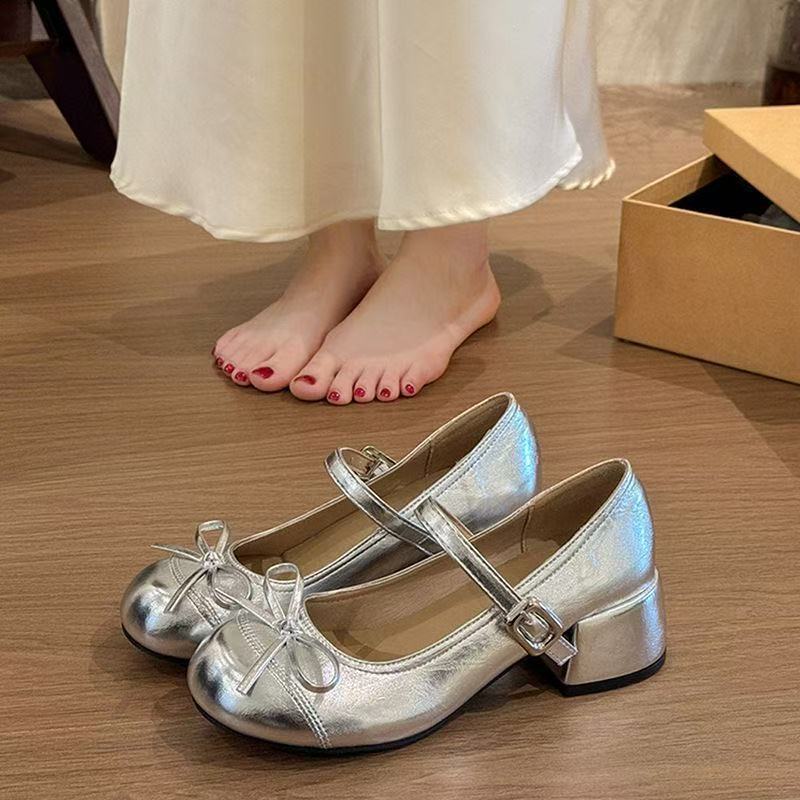 Arco de talón grueso un pedazo de zapatos de cuero Marizhen para niños con falda 2026 nuevos zapatos de noche explosivos zapatos de noche