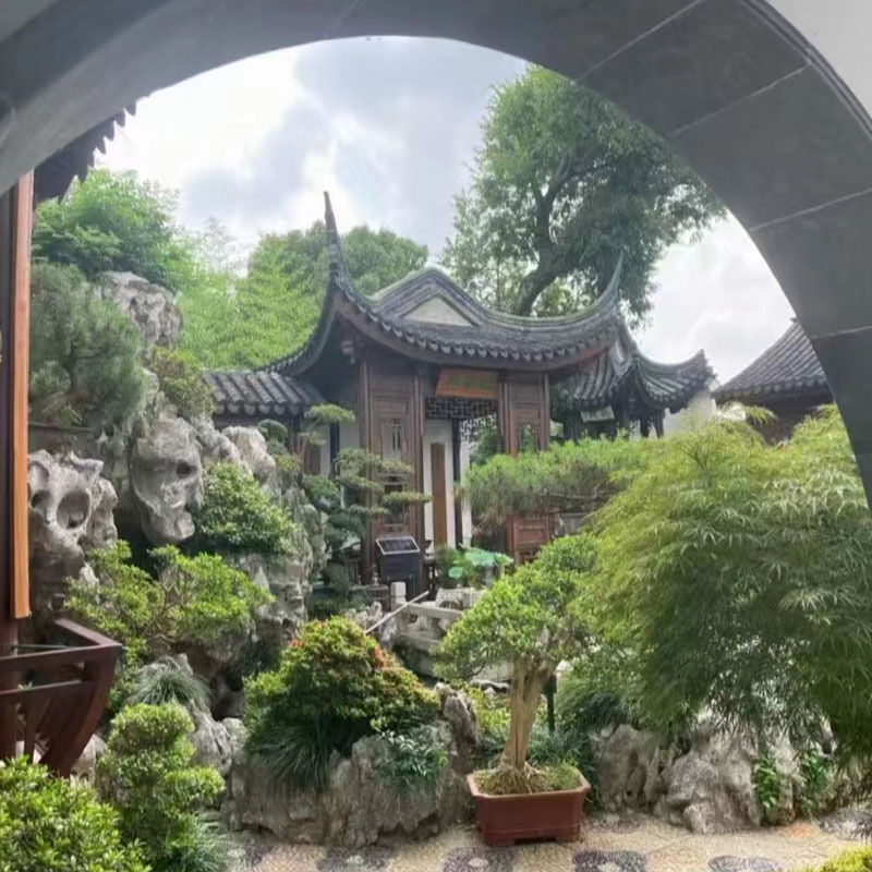 天然太湖石 窟窿石园林奇石观赏鱼池假山石造型景观石原石