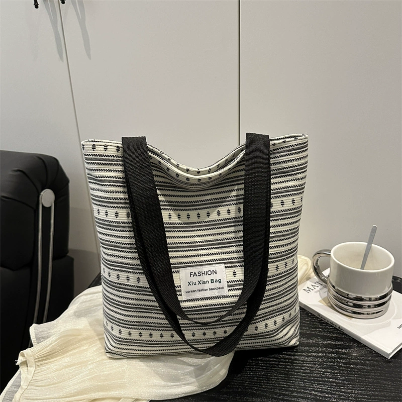 2025 Новая большая сумка, женская сумка, большая вместительная сумка на плечо для поездок на работу, классная сумка, повседневная универсальная модная сумка