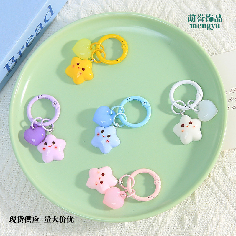 Cartoon smiley face star spring buckle with small heart pendant DIY bead jewelry materials versatile bag keychain