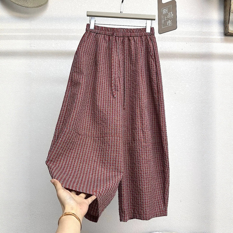 Cross-border plus-size women's woven plaid wide-leg pants, summer high-end relaxed fit, hip-covering, slimming, trendy cropped pants Cross-border plus-size women's woven plaid wide-leg pants, summer high-end relaxed fit, hip-covering, slimming, trendy cropped pants