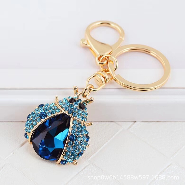 European and American New Coccinella Seven Stars Keychain Car Keychain Insect Pendant Fashion Beetle Shoulder Bag Hanging Accessories