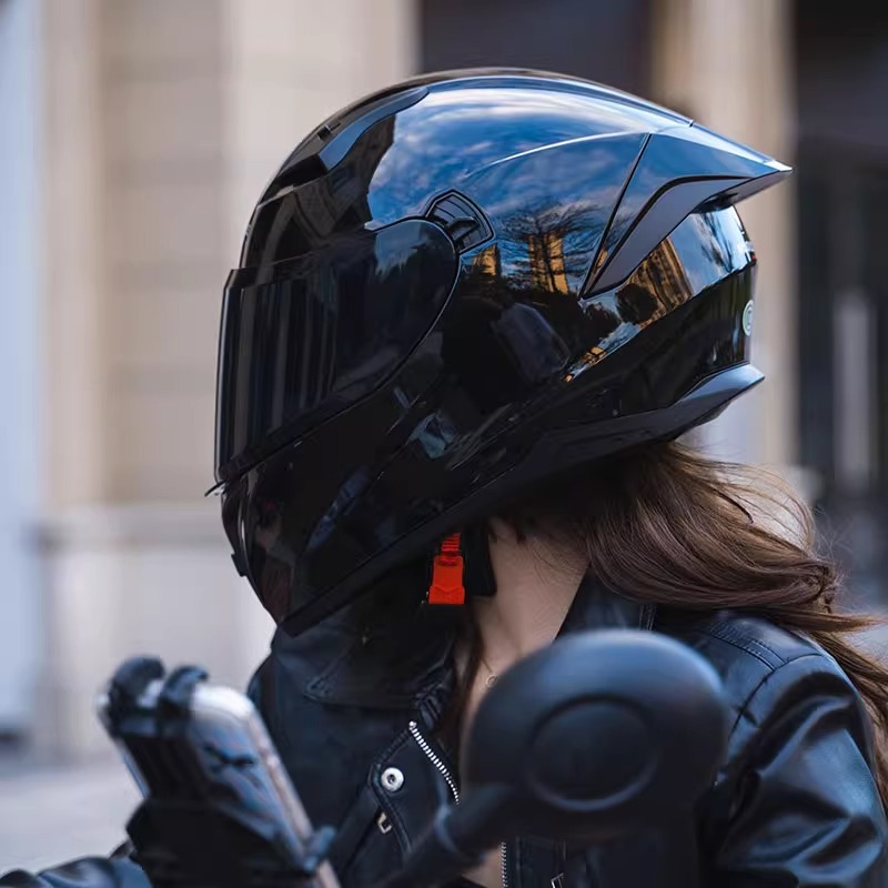 Casco de motocicleta certificado 3C Bluetooth para hombres y mujeres Four Seasons personalidad universal motocicleta de crucero eléctrico casco completo