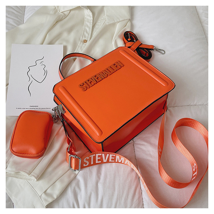 IMG_9871_20220527_035705_