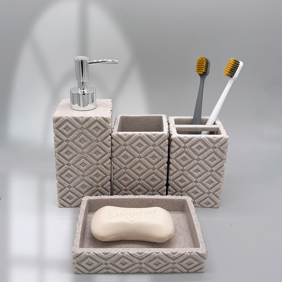 Kit de baño de resina de arena y grava de imitación de estilo europeo baño de arena y grava juego de cuatro piezas decoración de baño con textura taza