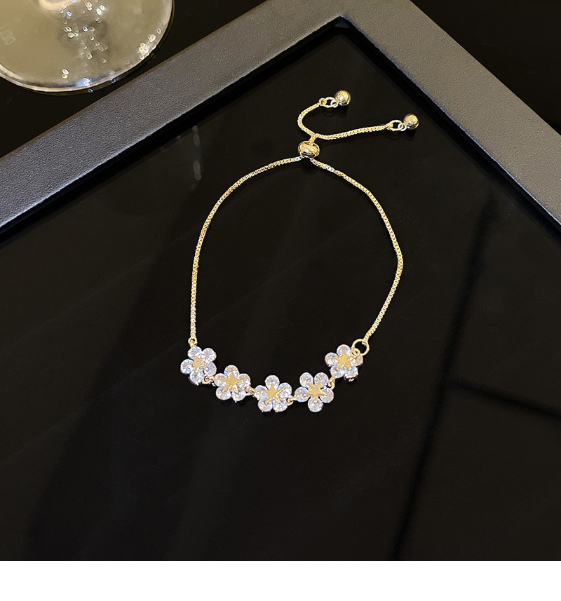 Fashion Flower Titanium Steel Plating Bracelets 1 Piece