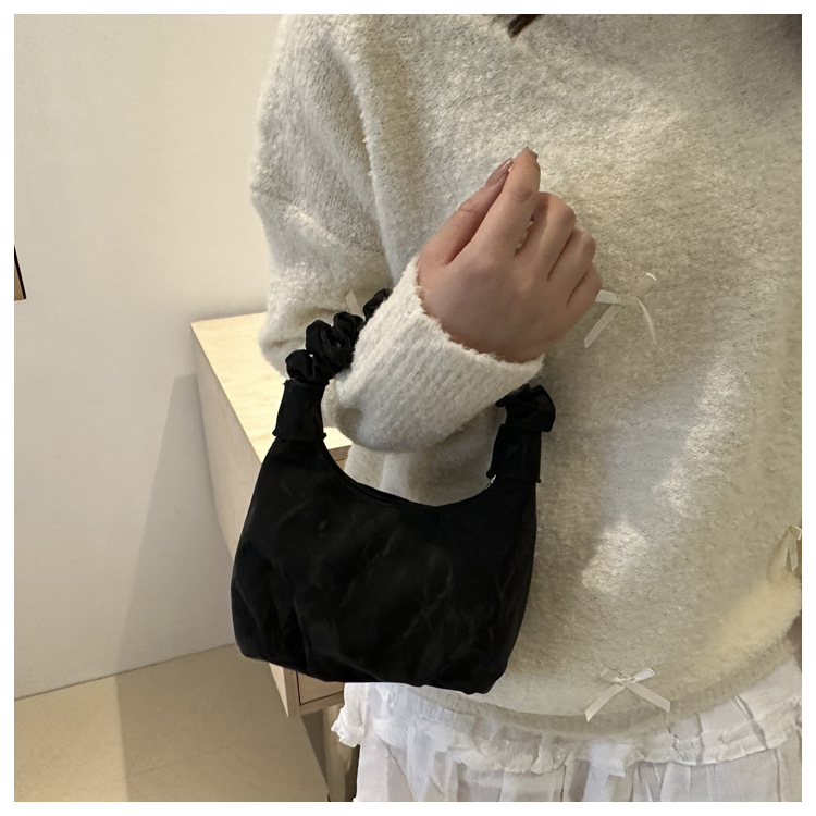 2024 Autumn/Winter ins solid-color stylish handbag with underarm pleats, a gentle Korean-style single-shoulder bag for women undefined