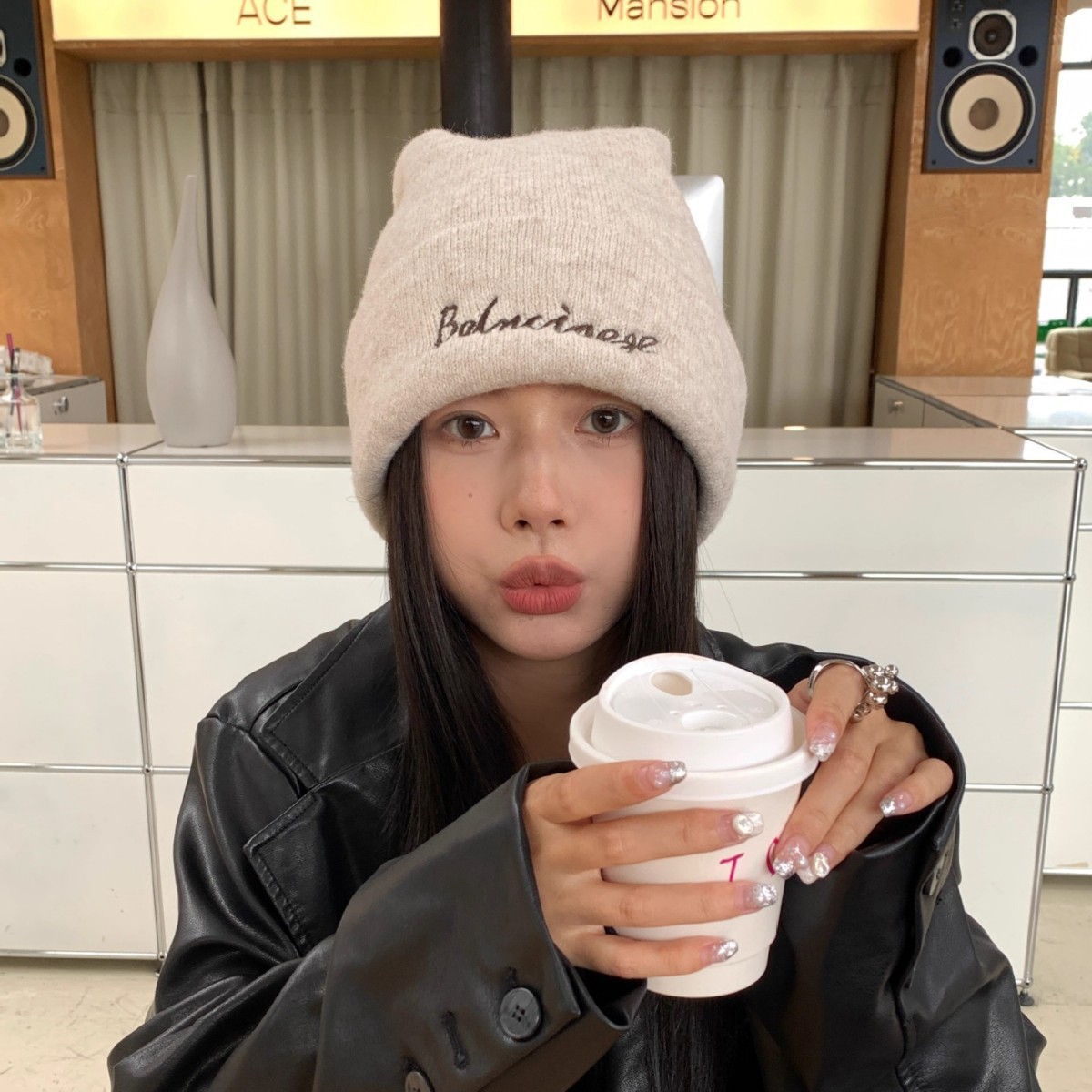 Embroidered Knitted For Women Wool Blend Yarn Autumn Winter Double Layer Warm Ear Protection Cold Hat Face Slimming_voghion.com