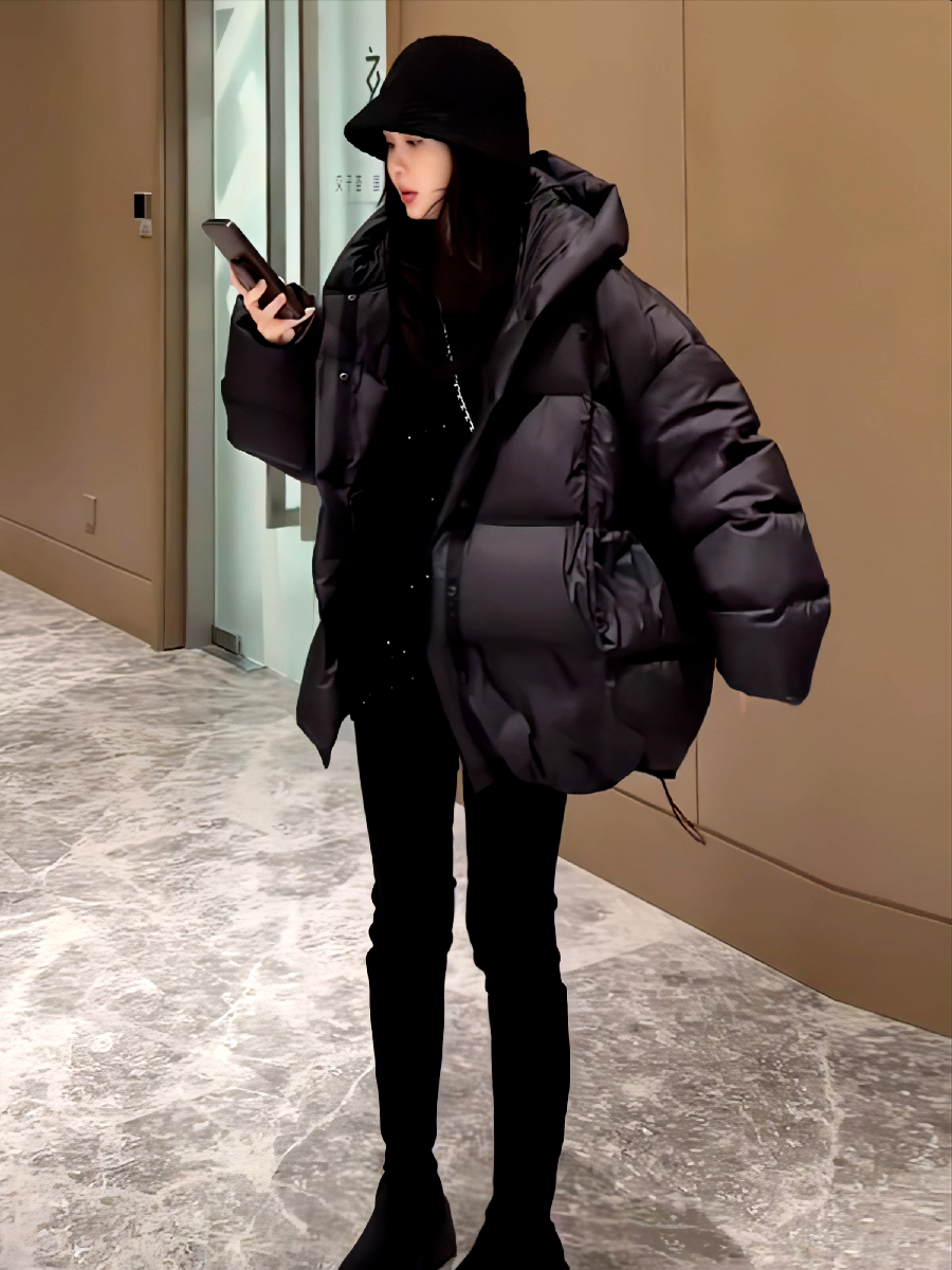 韩版黑色连帽羽绒服女冬季新款小众百搭宽松加厚保暖面包服外套潮