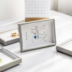 Nordic photo frame display for high-end sense 6-inch 7-inch 8 graduation photo custom DIY print photo into a picture frame empty frame wall hanging