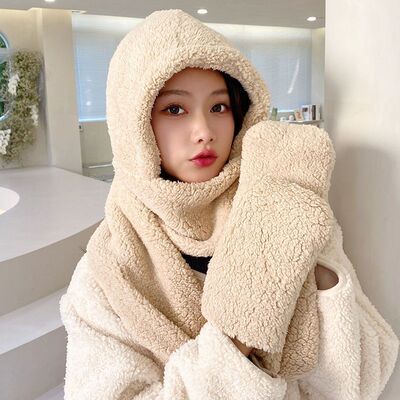 Hat scarf glove winter Korean Edition one suit Versatile Collar thickening keep warm Sherpa lovely Cold-resistant