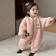 婴儿衣服秋冬加绒加厚宝宝连体衣韩版可爱爬服保暖外出服冬装