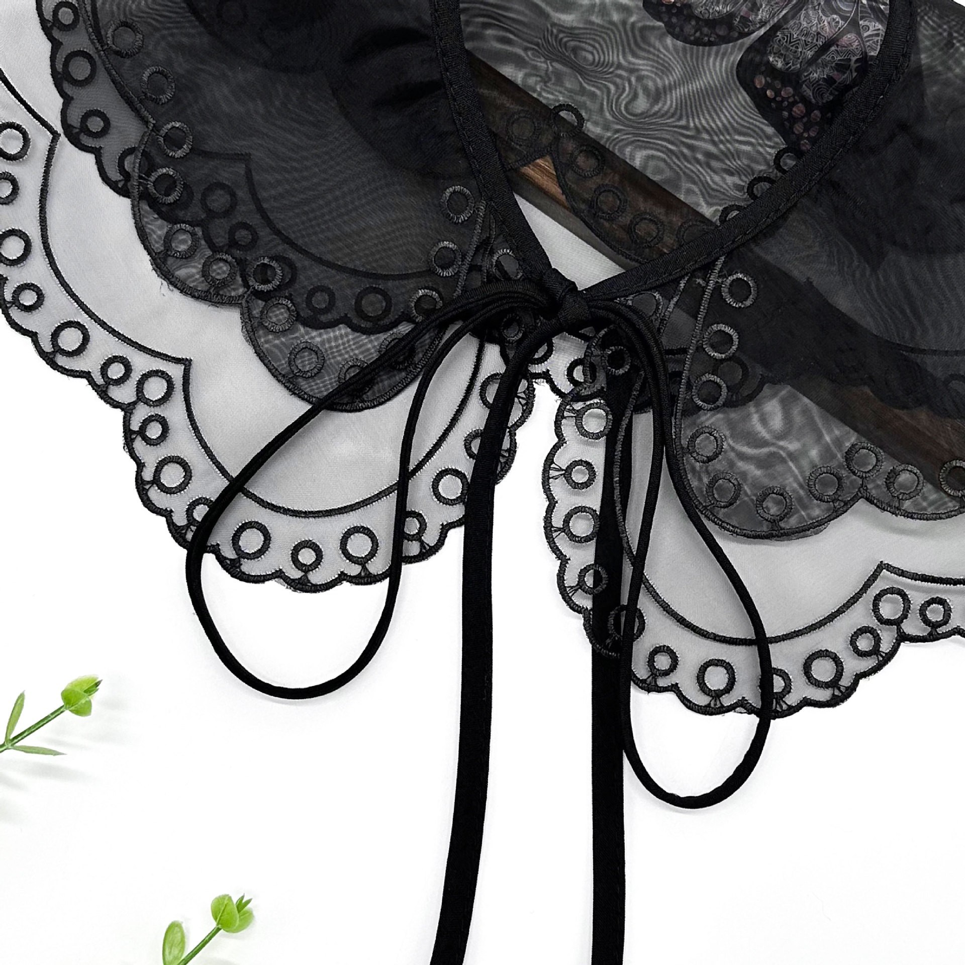 Pequeño chal negro universal cuello de muñeca de mujer doble capa de lótus borde superpuesto en el exterior de lazo de ergena cuello falso image 4