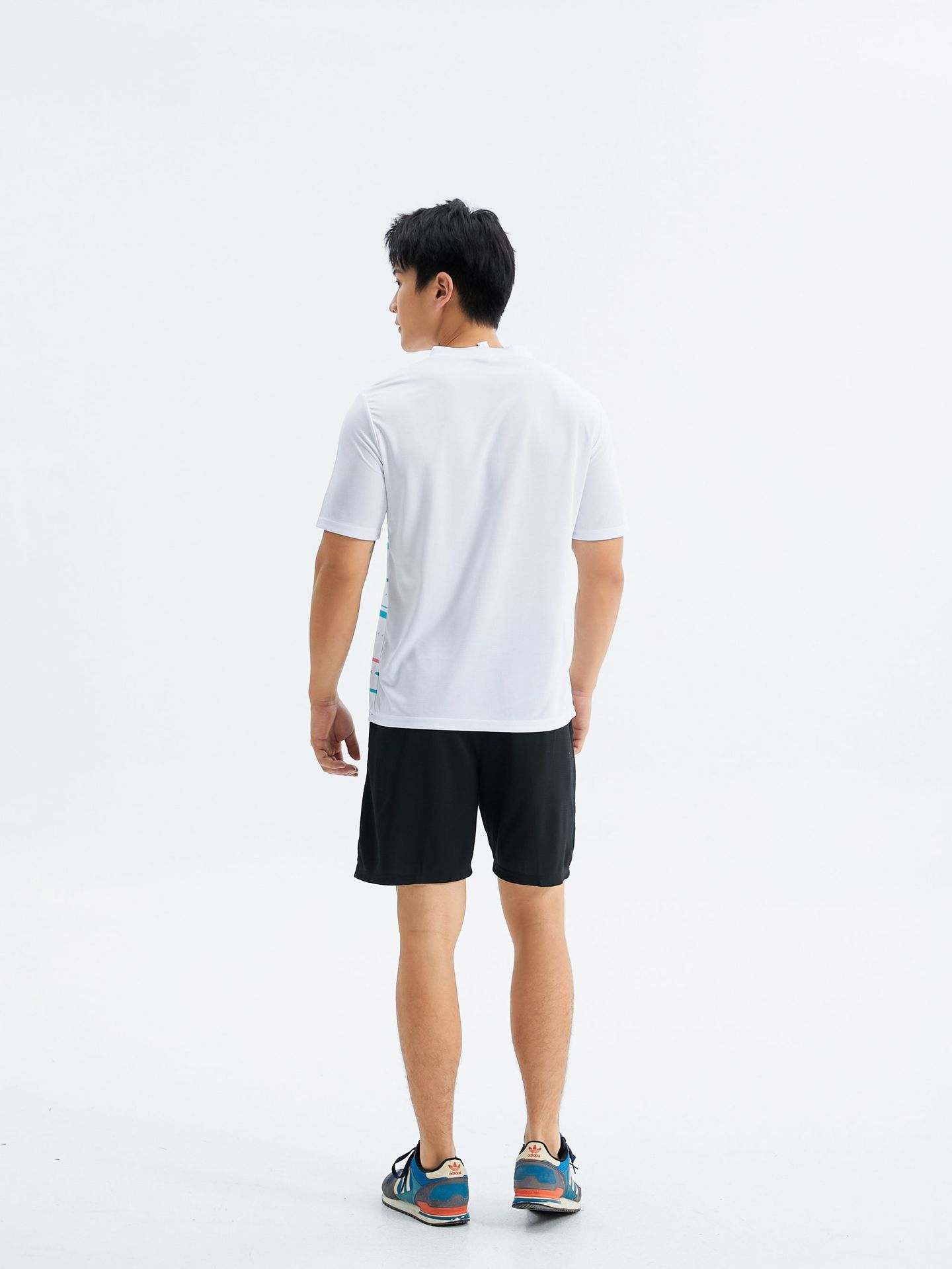 Nuevos productos secos rápidos y transpirables de mesa bádminton set hombres y mujeres de verano de manga corta competencia uniforme deportivo de impresión uniforme de pelota