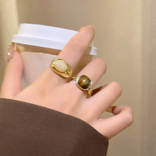 Korean version micro-set zirconia ring for women, light luxury, high-end, niche couple's matching rings, adjustable opening, pearl index finger ring