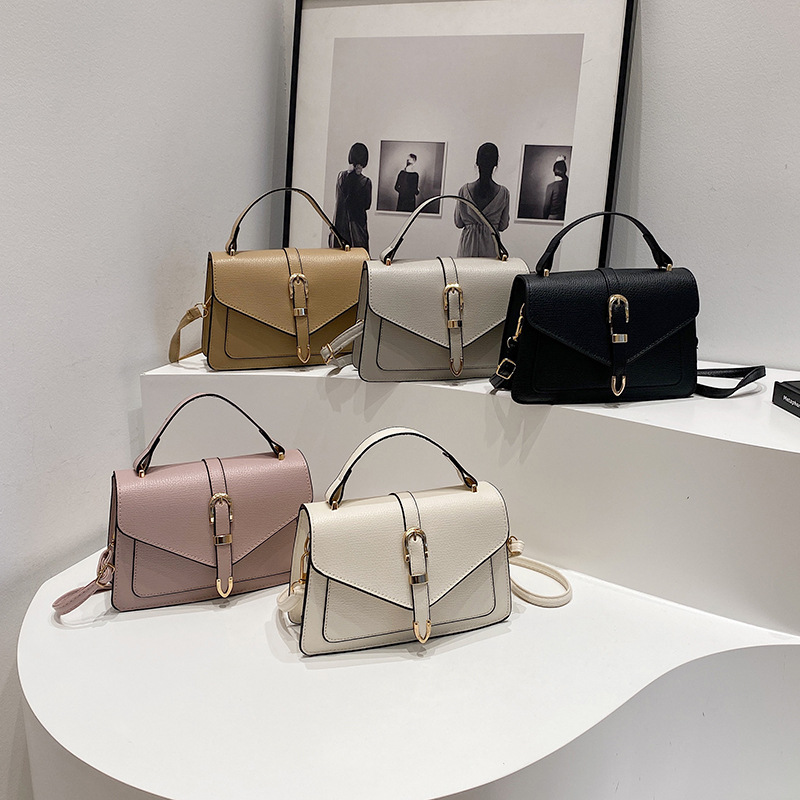 Bolsos de nicho de cercanías, bolsos de mensajero, bolsos de mujer, 2024, nuevo estilo de invierno, estilo occidental, bolso simple de un solo hombro, textura, bolso cuadrado pequeño